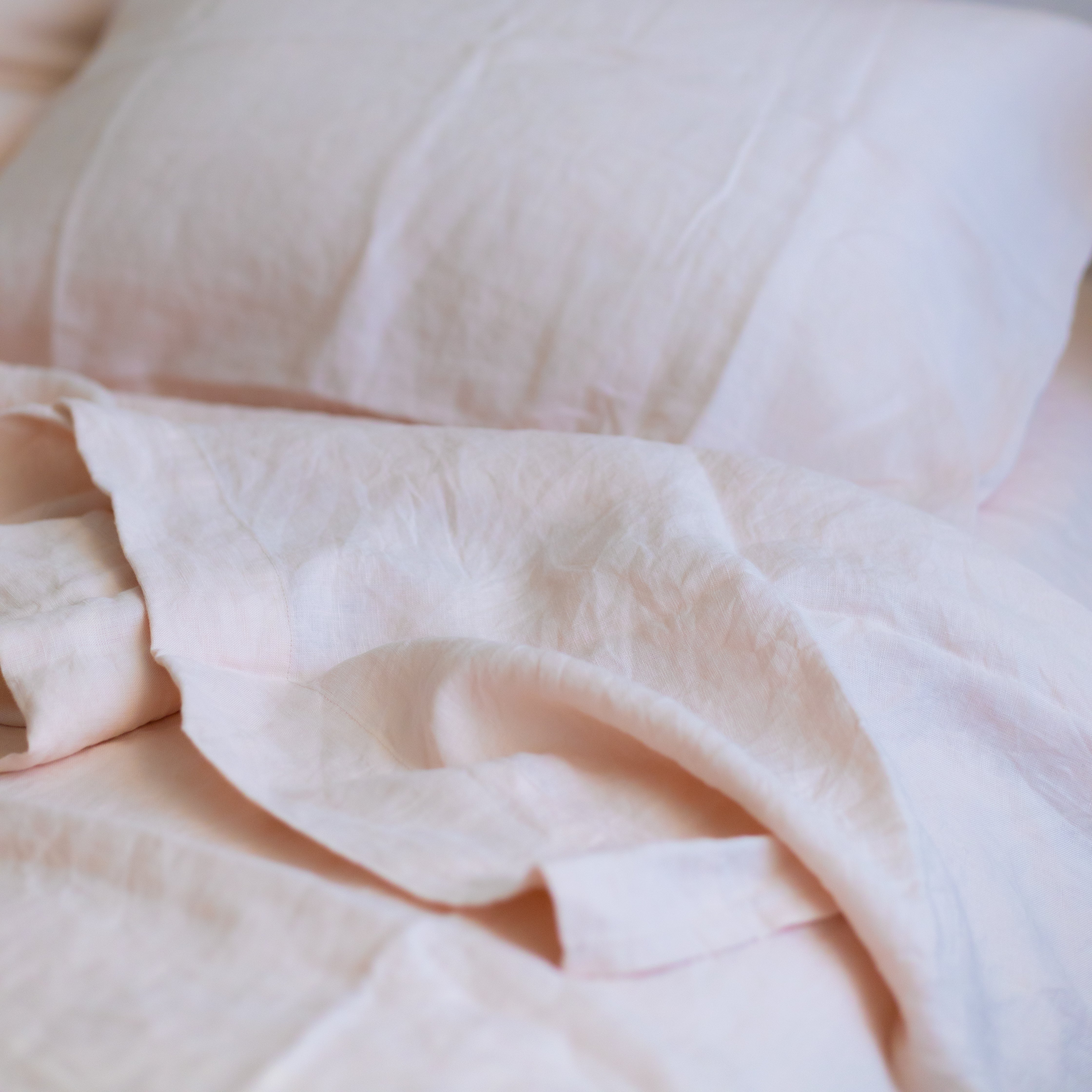 French Linen Flat Sheet in Marshmallow