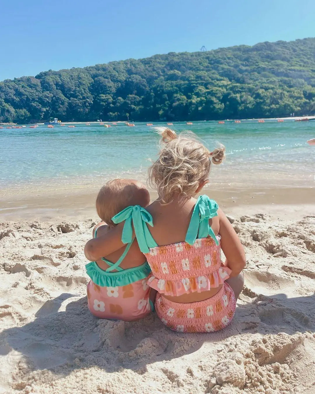 Girls 1 piece swim pink/green size 4-5yr