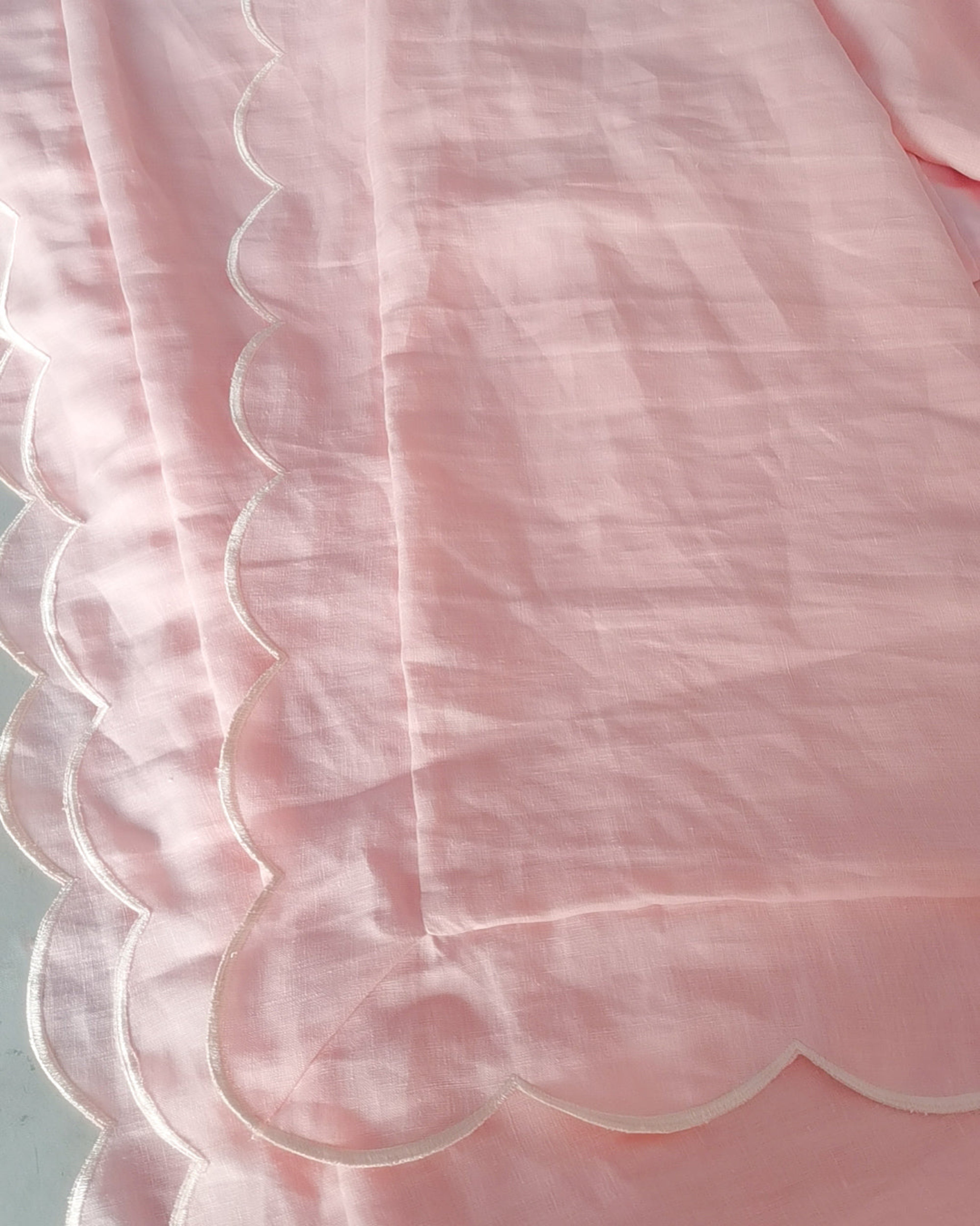 best-luxury-sheets-luxury-bed-sheets-softest-bed-sheets-organic-linen-sheets-linen-bedsheets-fitted-bed-sheets-bedsheets-best-sheets