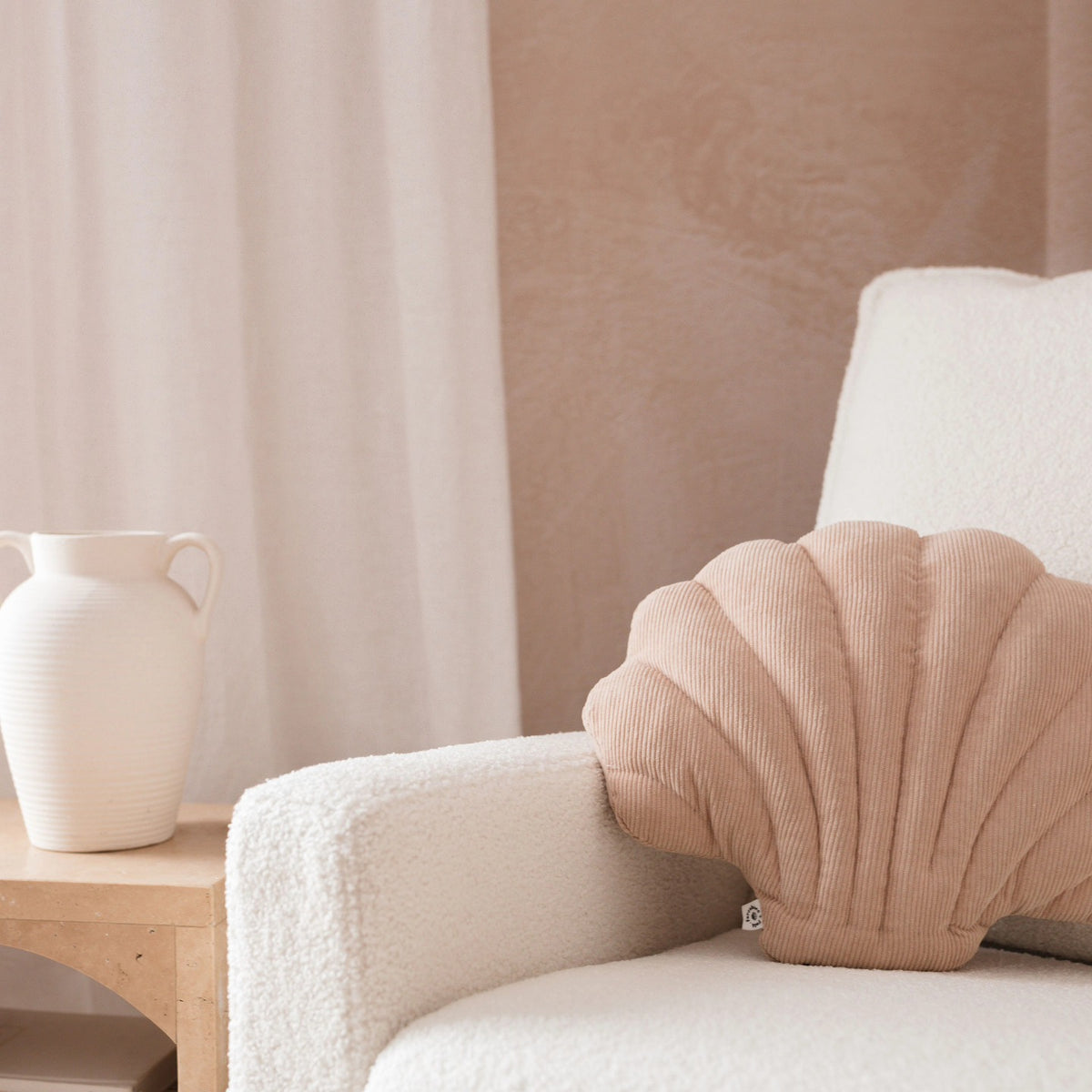 Shell Cushion